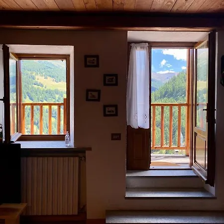 Frazione Duc Apartment